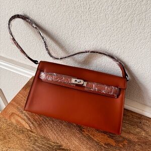 LEATHER INSIDE & OUT Tan Orange 27 Long KL Elan Shoulder Bag Belt Convertible
